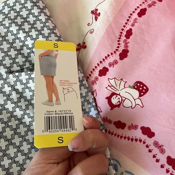 BUNDLE! 2 tennis skirts with pockets - Picture 5 of 9